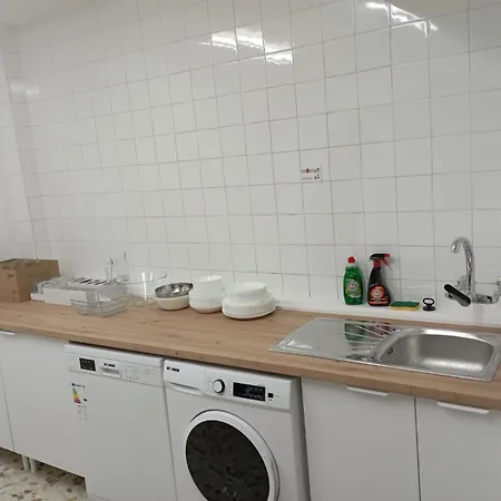 Con Bano Propio Y Zonas Compartidas Lejlighed