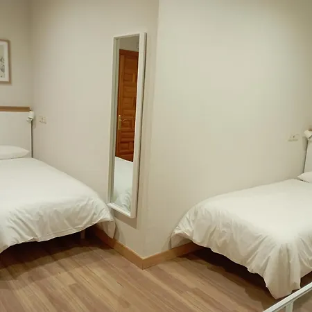 Con Bano Propio Y Zonas Compartidas * Паленсия