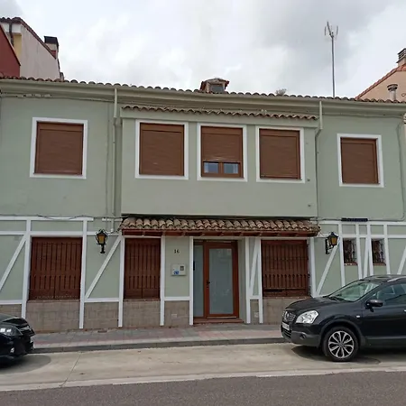 Con Bano Propio Y Zonas Compartidas Lejlighed
