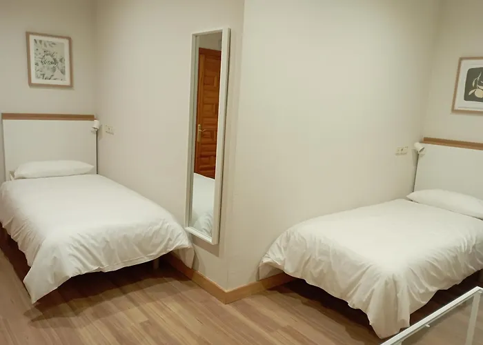 Con Bano Propio Y Zonas Compartidas * Паленсия