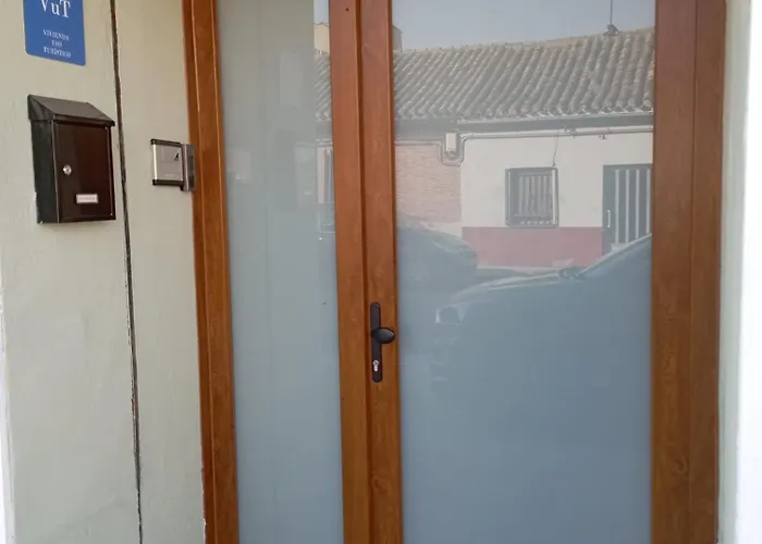 Con Bano Propio Y Zonas Compartidas *